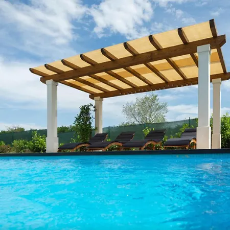 G&p Villa *